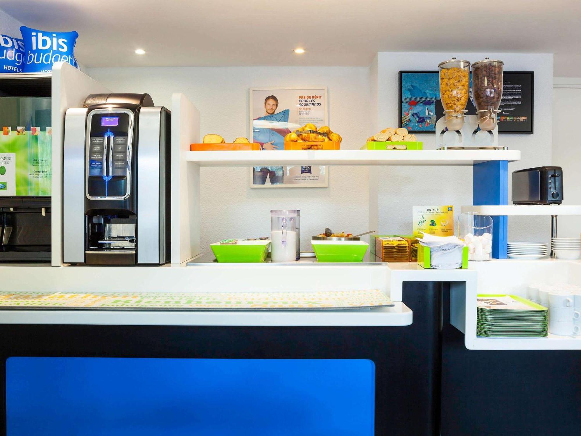 ibis budget Sucy en Brie Buitenkant foto
