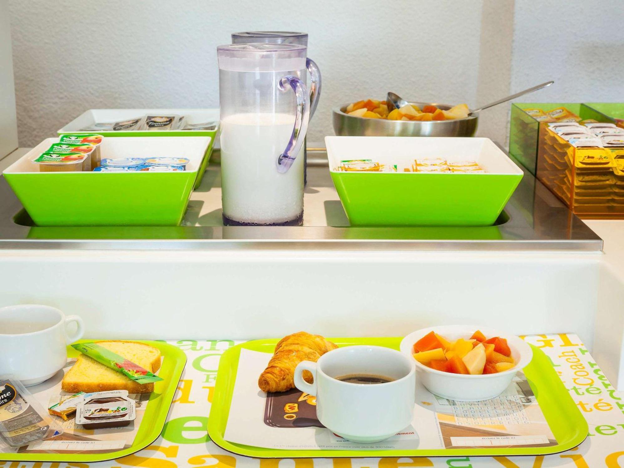 ibis budget Sucy en Brie Buitenkant foto