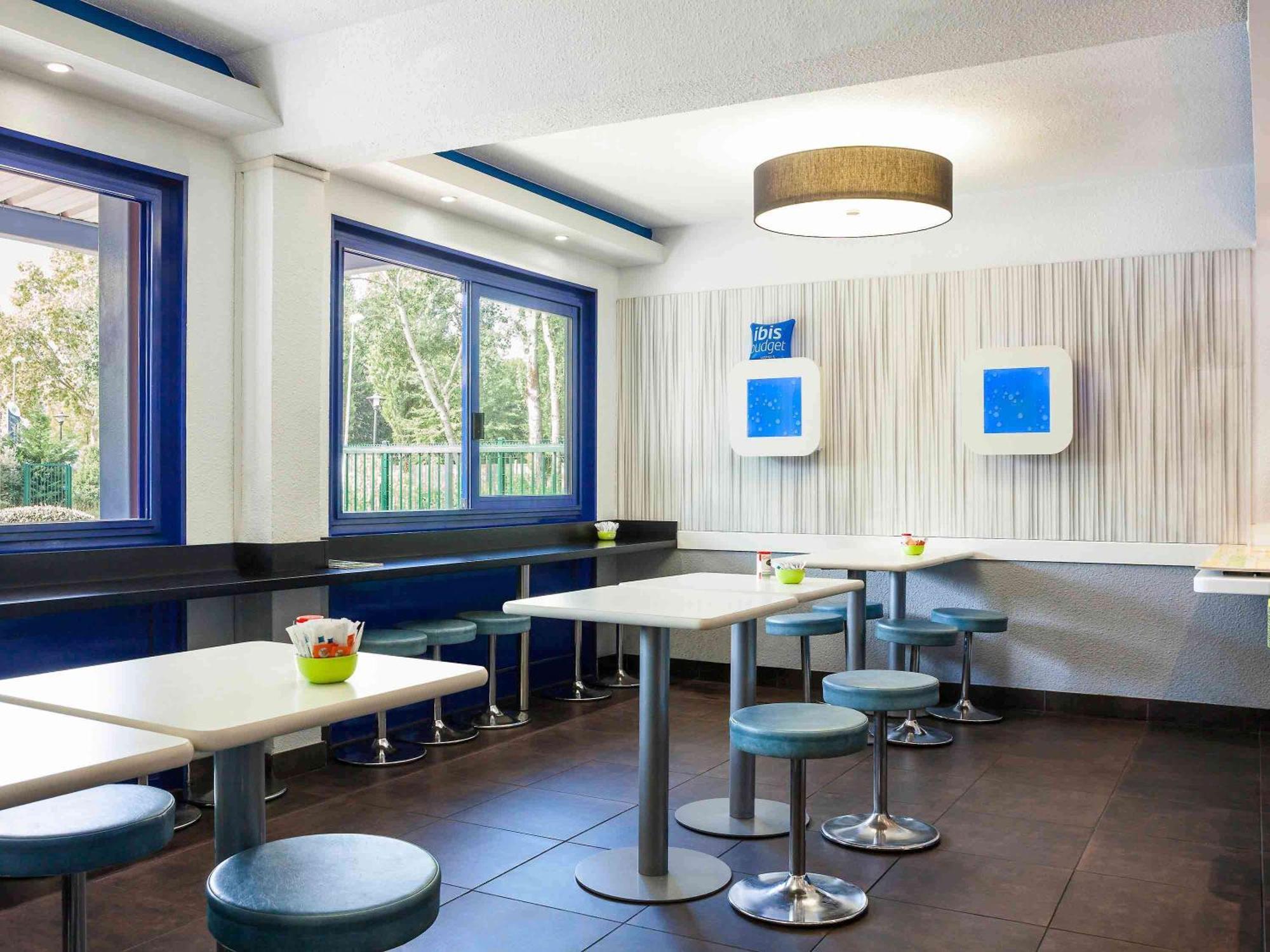 ibis budget Sucy en Brie Buitenkant foto